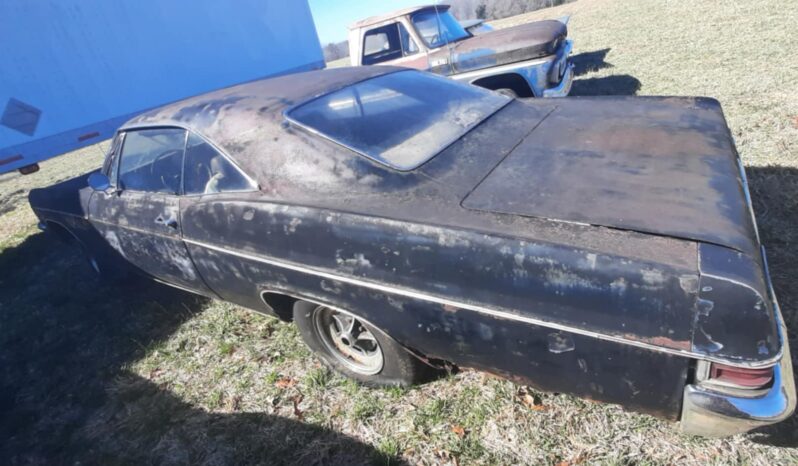 
								1966 Chevy Impala project full									
