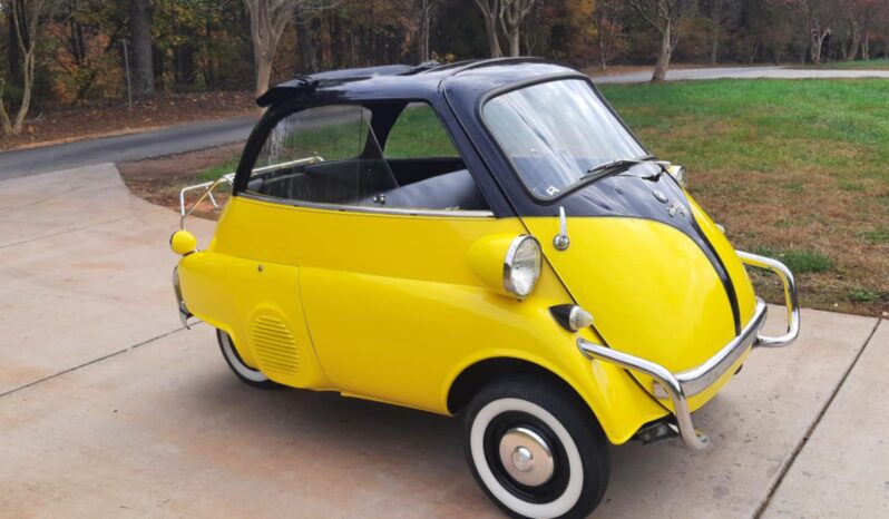 
								1957 BMW Isetta full									