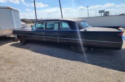 
										1964 Cadillac Limousine full									
