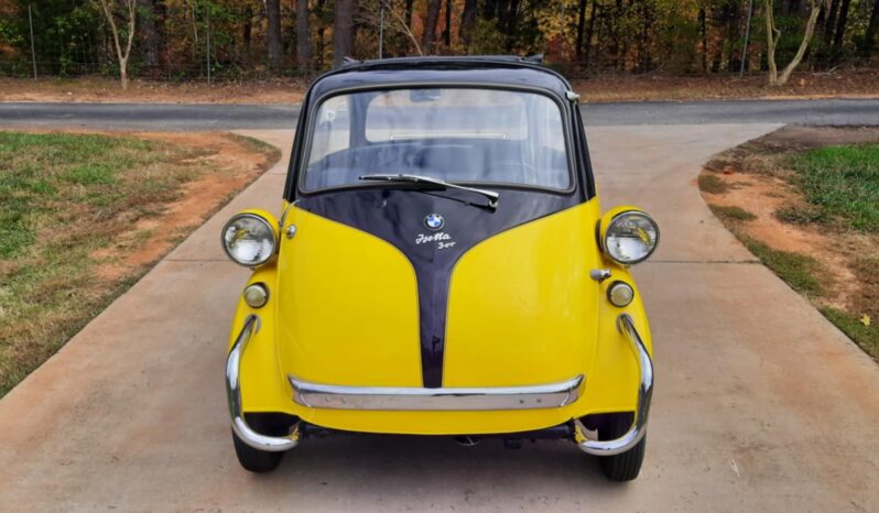 
								1957 BMW Isetta full									