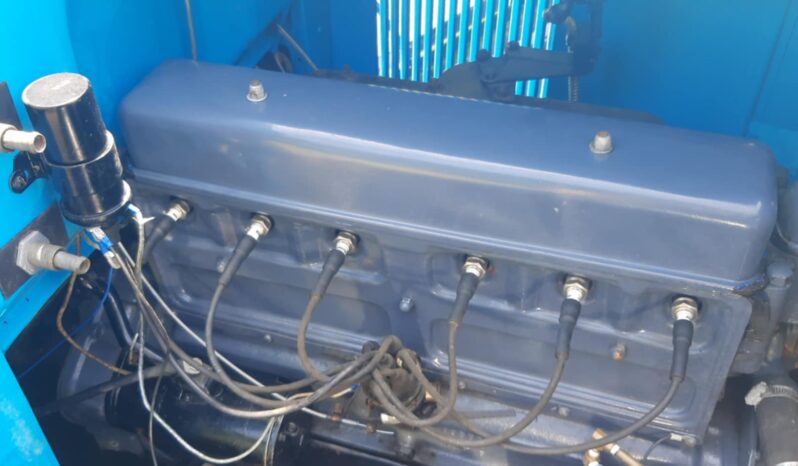 
								1929 Chevy Sedan full									