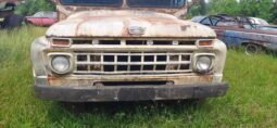 
										1965 Ford Milk Truck full									