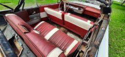 
										1961 Chevy Impala Convertible full									