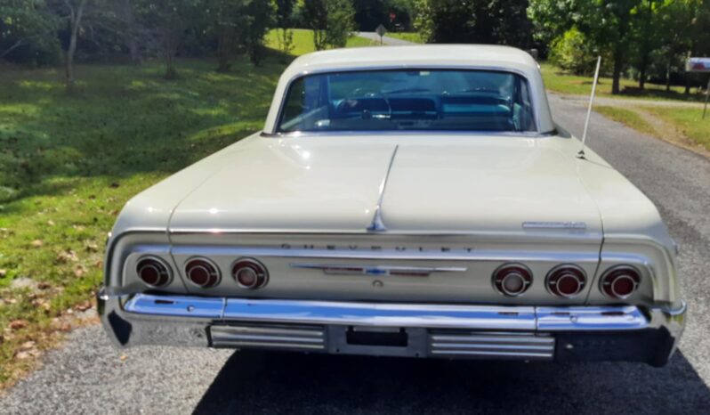 
								1964 Chevy Impala Super Sport full									