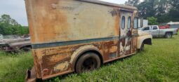 
										1965 Ford Milk Truck full									
