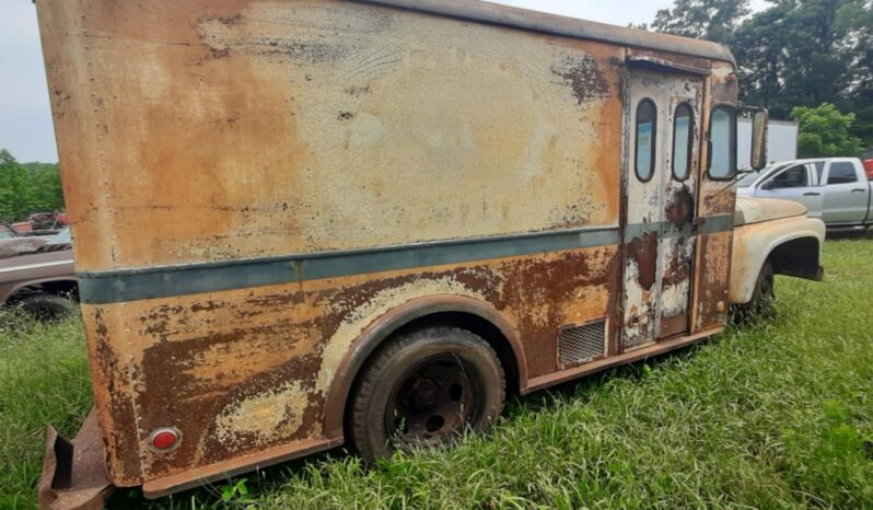 
								1965 Ford Milk Truck full									