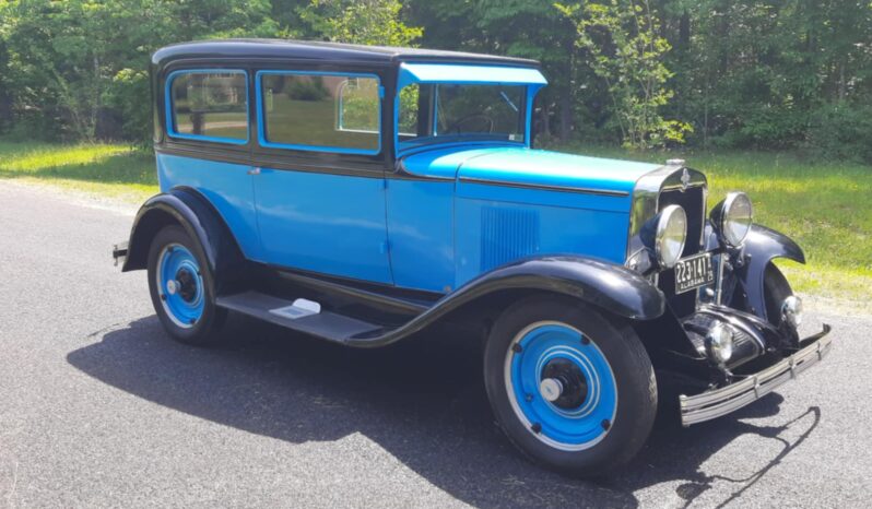 
								1929 Chevy Sedan full									
