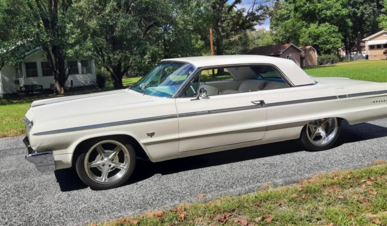 
								1964 Chevy Impala Super Sport full									
