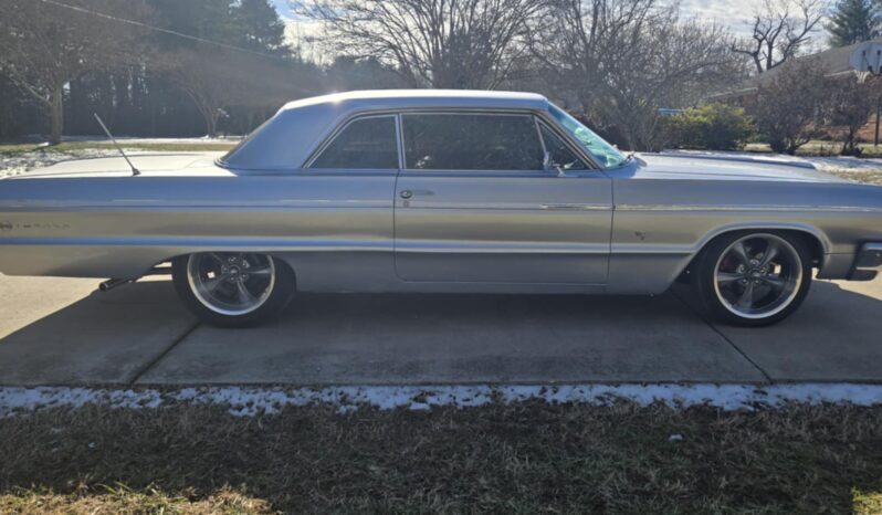 
								1964 Chevy Impala Super Sport full									