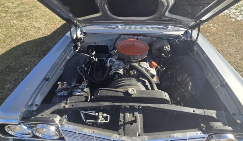 
								1964 Chevy Impala Super Sport full									