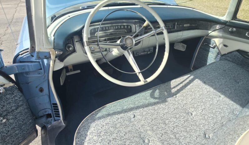 
								1965 Cadillac Series 62 full									