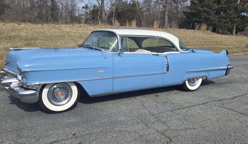 
								1965 Cadillac Series 62 full									