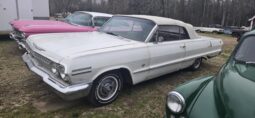 
										1963 Chevrolet Impala Super Sport Convertible full									