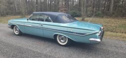 
										1961 Chevrolet Impala Convertible full									