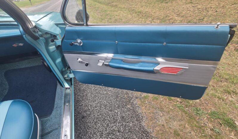 
								1961 Chevrolet Impala Convertible full									