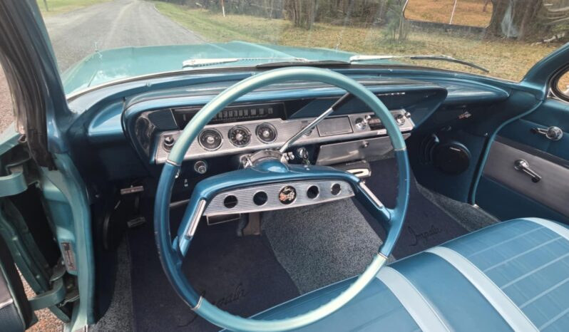 
								1961 Chevrolet Impala Convertible full									