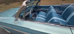 
										1961 Chevrolet Impala Convertible full									