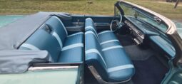 
										1961 Chevrolet Impala Convertible full									