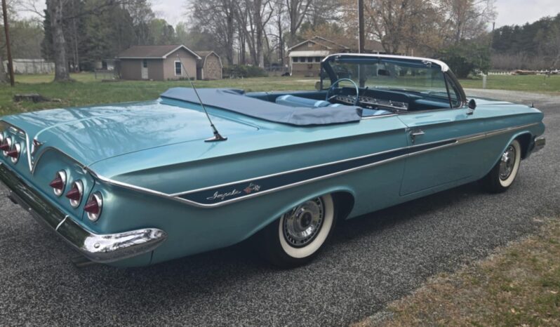 
								1961 Chevrolet Impala Convertible full									