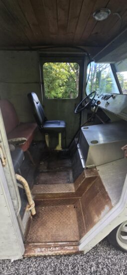 
										1966 Aluminum Shorty Panel Van full									