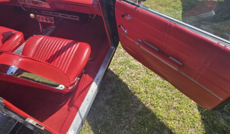 
								1963 Chevrolet Impala Super Sport full									