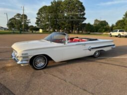 
										1960 Chevrolet Impala Convertible full									