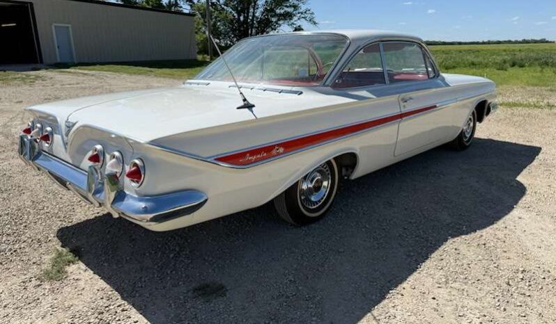 
								1961 Chevrolet Impala full									