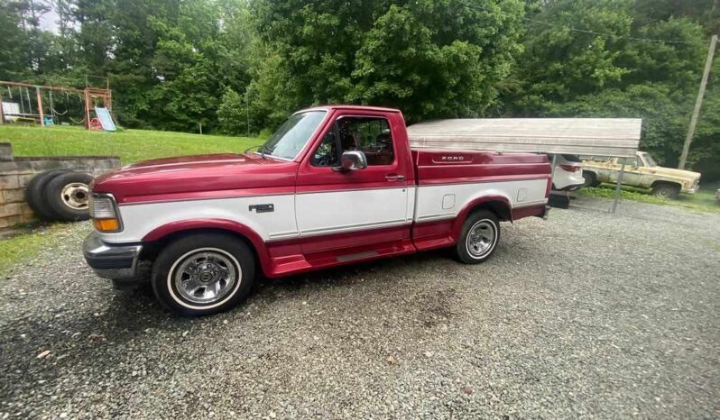 
								1995 Ford F150 full									