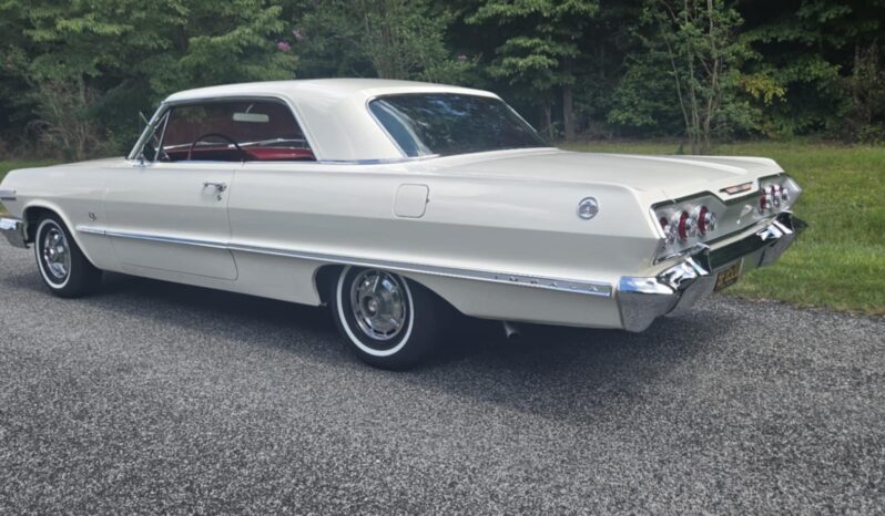 
								1963 Chevrolet Impala Super Sport full									