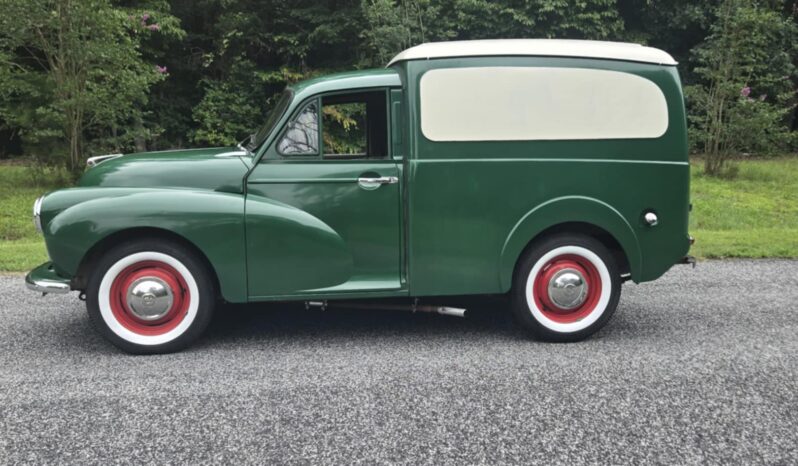 
								1957 Morris Minor full									