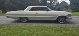 
										1963 Chevrolet Impala Super Sport full									