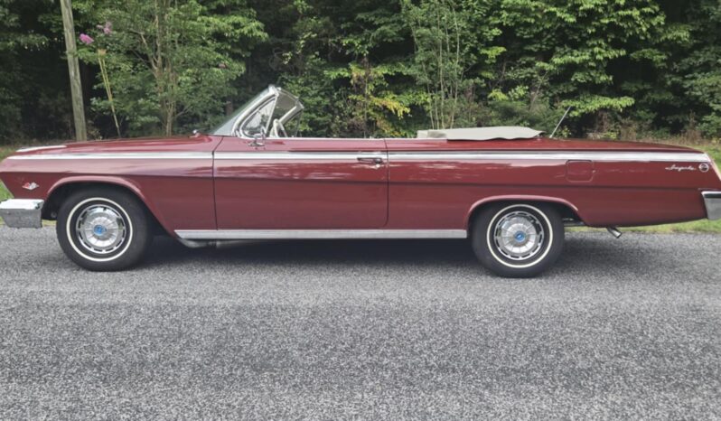 
								1962 Chevrolet Impala Convertible full									