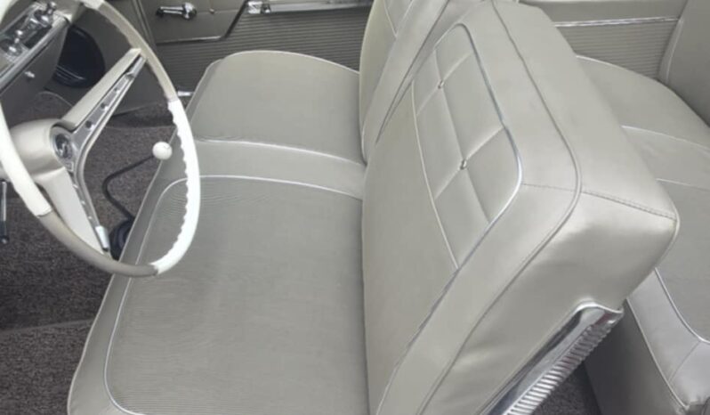 
								1962 Chevrolet Impala Convertible full									