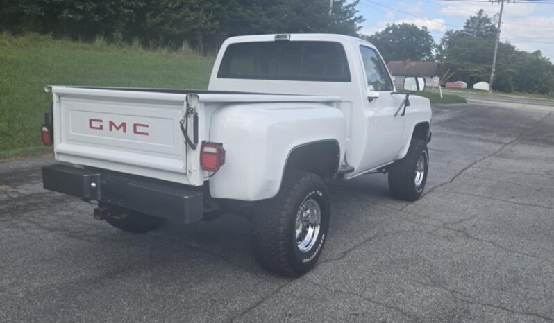 
								1979 GMC Pickup full									