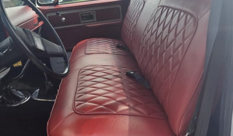 
								1979 GMC Pickup full									