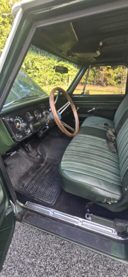 
										1972 Chevrolet C10 full									