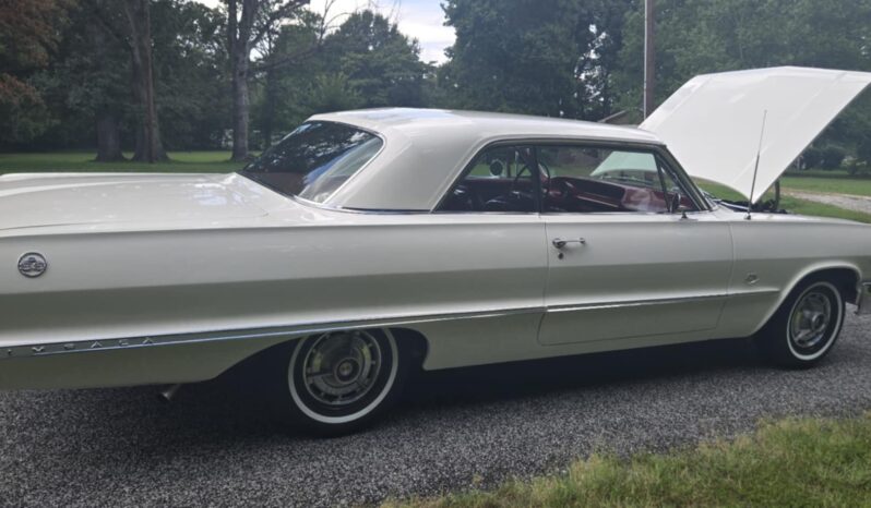 
								1963 Chevrolet Impala Super Sport full									