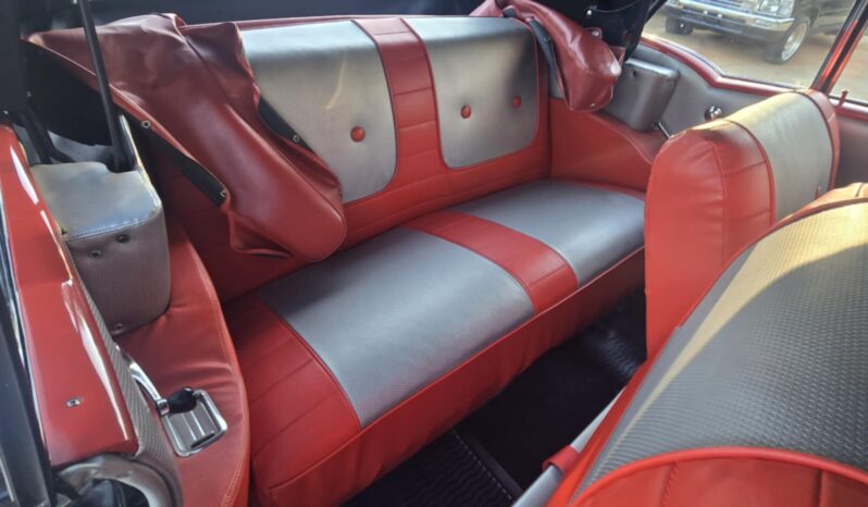 
								1957 Chevrolet Belair Convertible full									