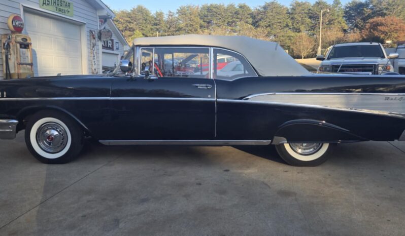 
								1957 Chevrolet Belair Convertible full									