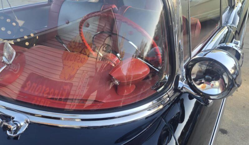 
								1957 Chevrolet Belair Convertible full									