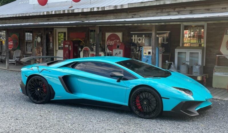 
								2016 Lamborghini Aventador SV full									