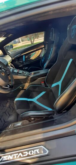 
										2016 Lamborghini Aventador SV full									