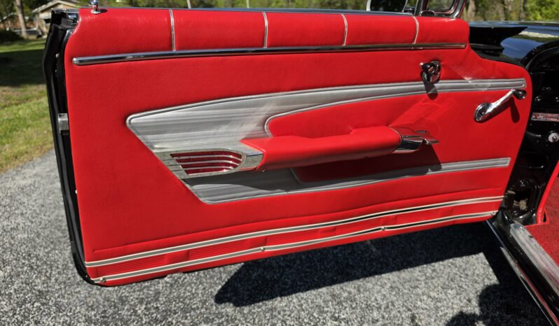 
								1959 Chevrolet Impala Convertible full									