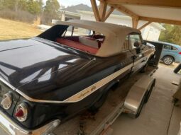 
										1961 Chevrolet Impala Convertible full									