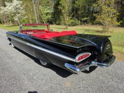 
										1959 Chevrolet Impala Convertible full									
