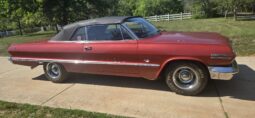 
										1963 Chevrolet Impala Convertible full									