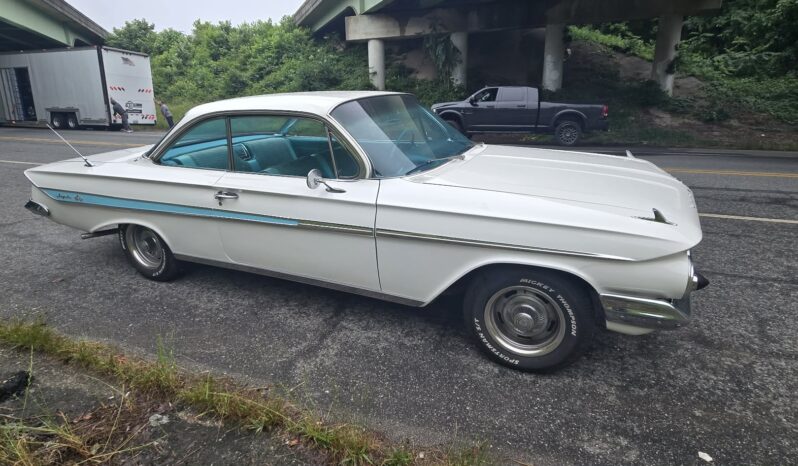 
								1961 Chevrolet Impala full									