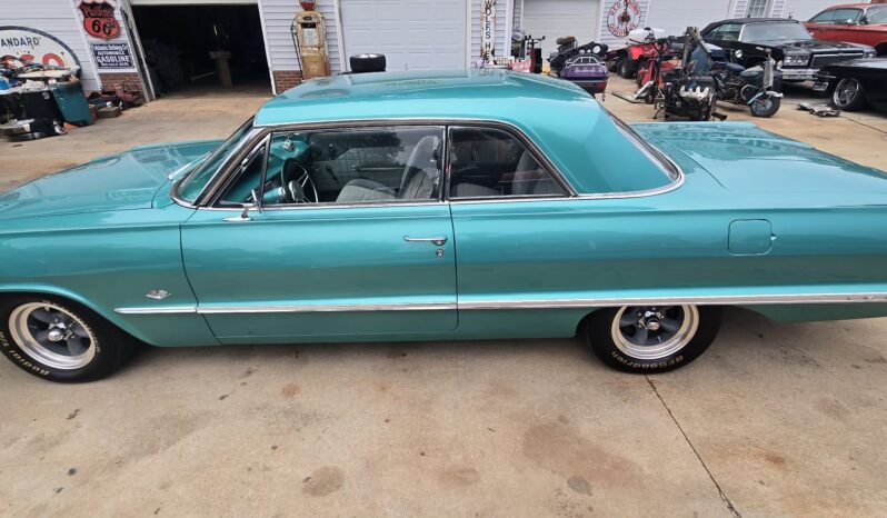 
								1963 Chevrolet Impala full									