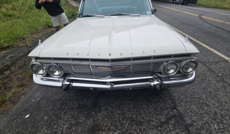 
								1961 Chevrolet Impala full									