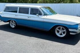 1961 Chevrolet Parkwood